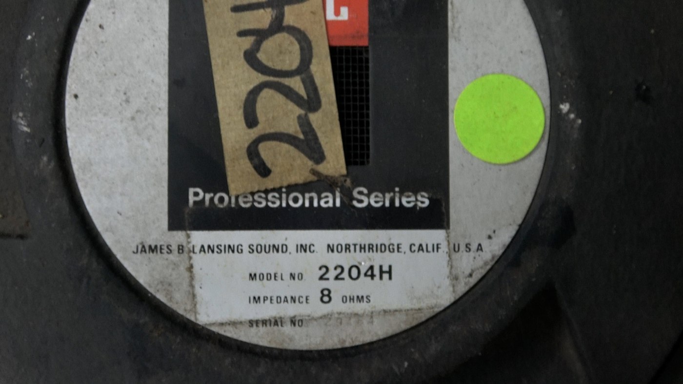JBL 2204H