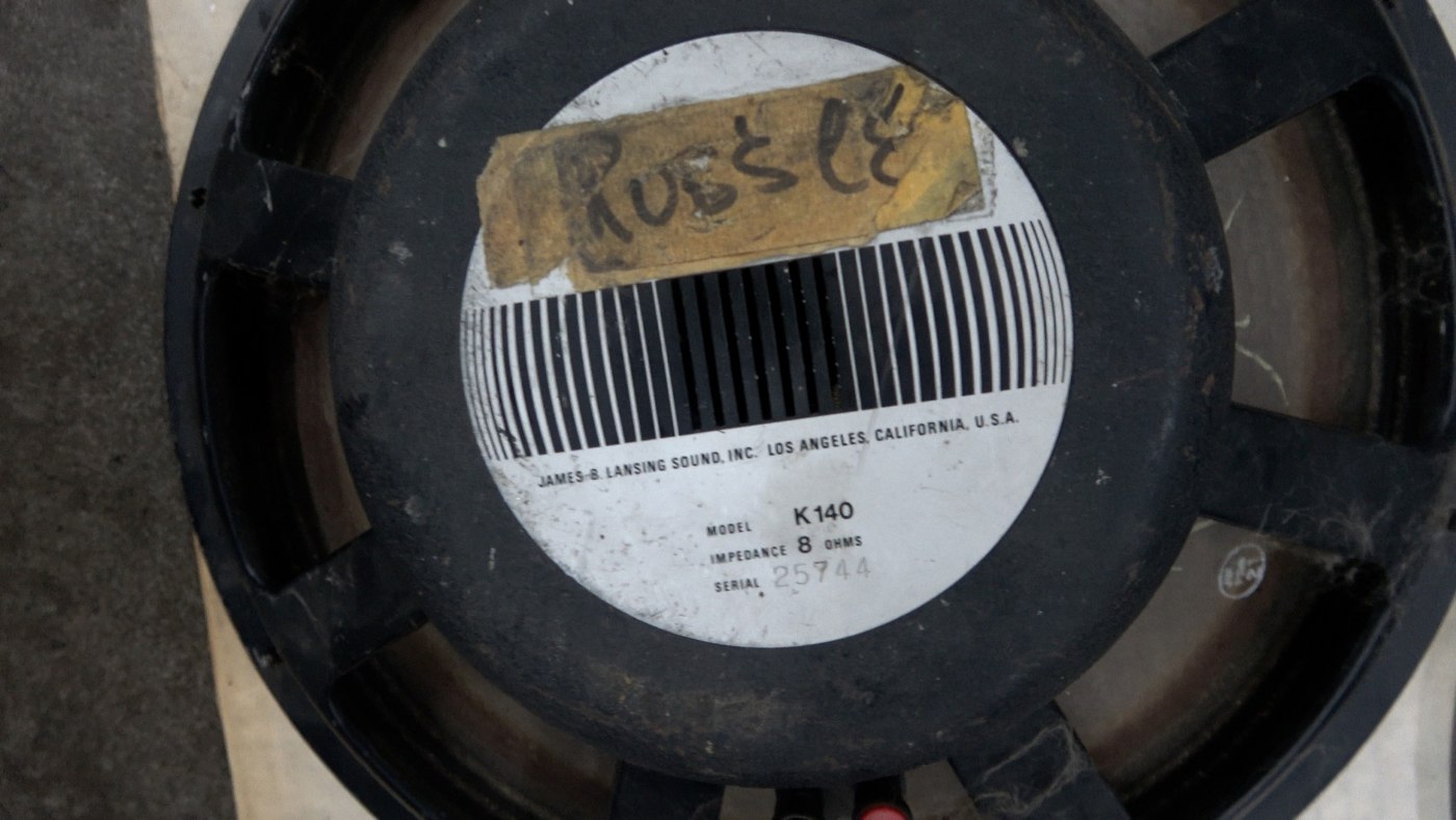 JBL K140
